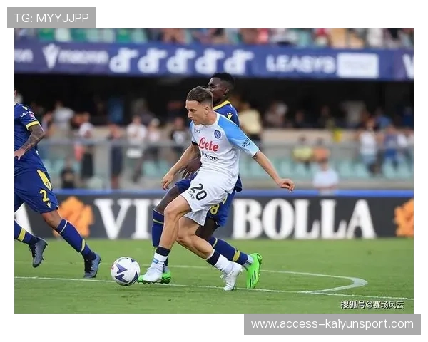 意甲赛场风云突变：博洛尼亚力克那不勒斯，达林加与卢库米双星闪耀